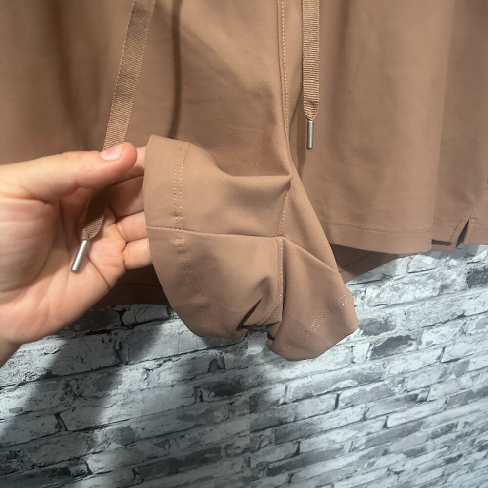NWT Old Navy Shorts High Rise Power Soft 3 in 1 Tan Size XL - Picture 8 of 14